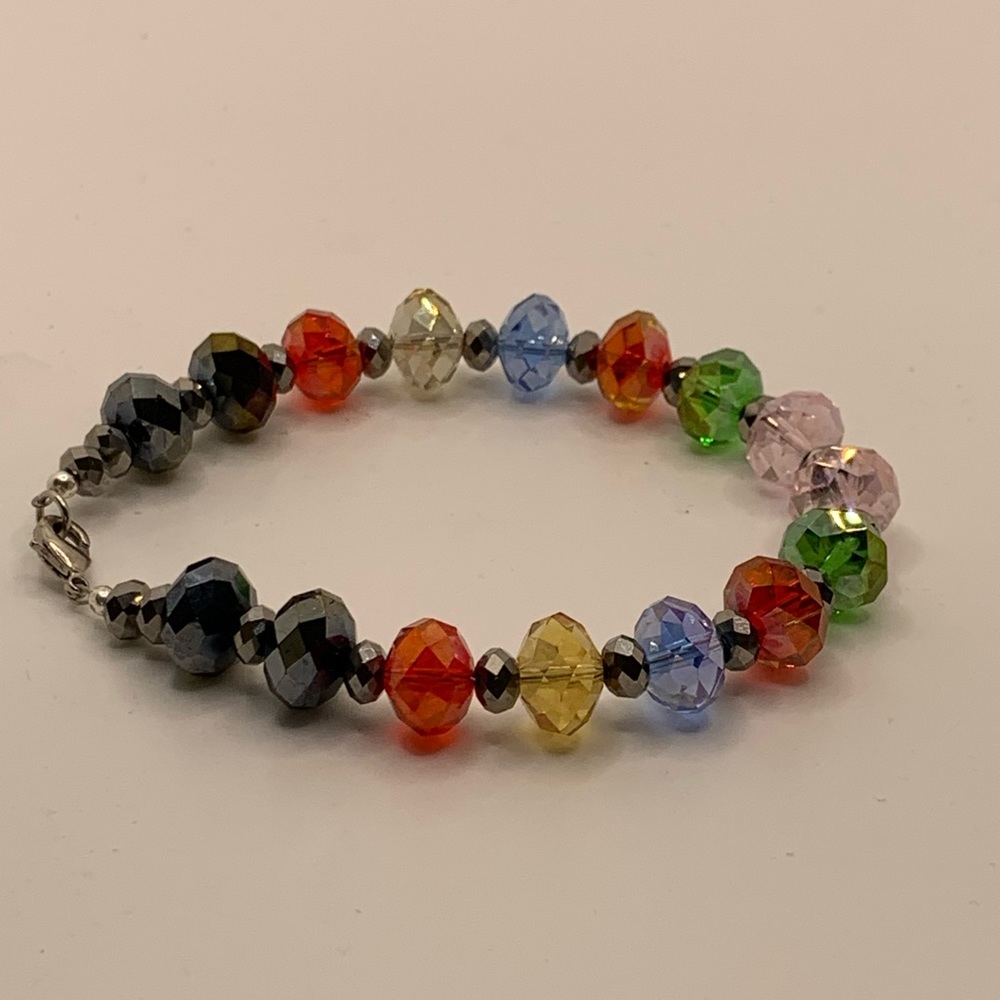 #12Karen Kreations HAND CRAFTED Womens Jewelry Bracelet 8 1/2 Inch Red Blue Pink